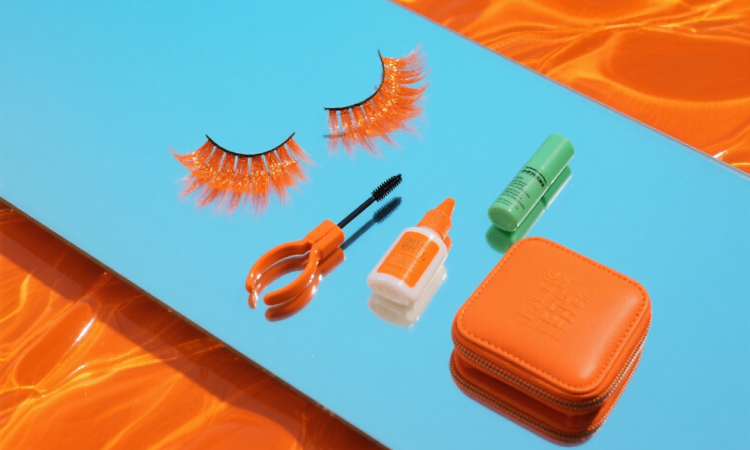False Eyelashes for Travel: Compact Packaging and Easy Maintenance